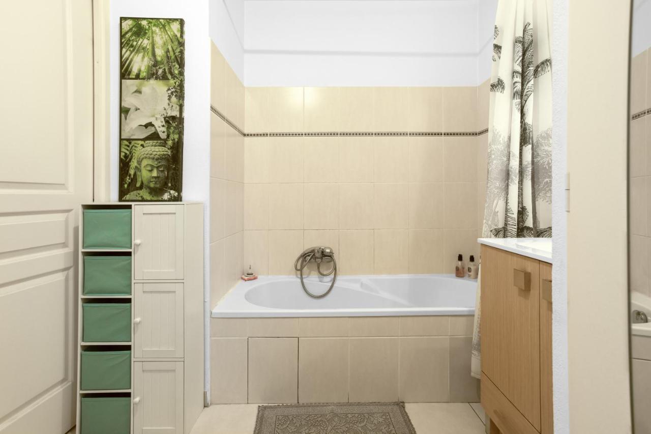 Appartement Zen Cogolin Bagian luar foto